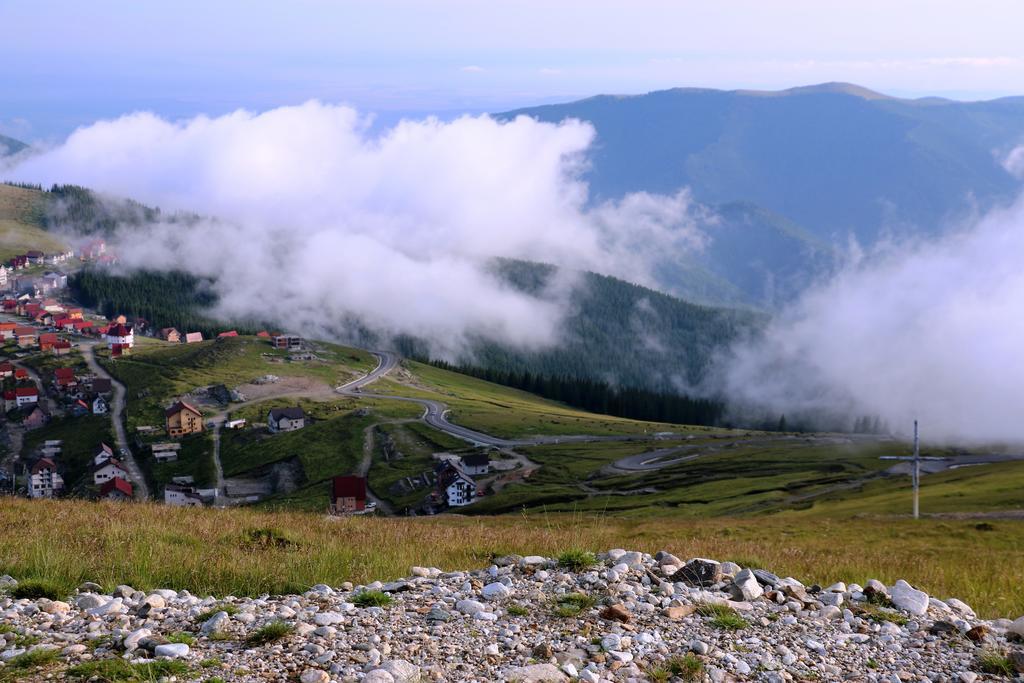 Cabana Transalpina Ranca Exteriör bild